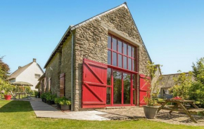2 Bedroom Gorgeous Home In Saint Lyphard